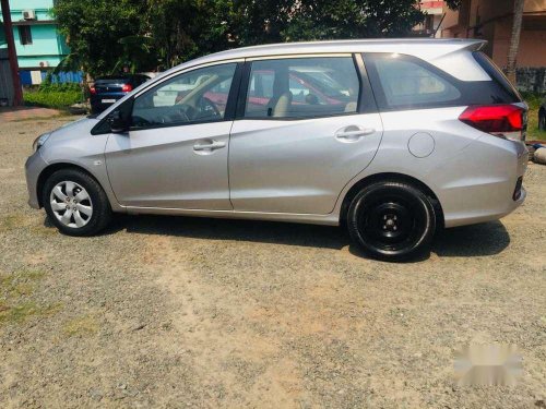 Honda Mobilio S i-VTEC, 2015, Diesel MT in Kochi