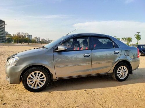 Toyota Platinum Etios GD SP 2013 MT for sale in Ahmedabad