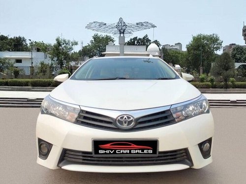 Toyota Corolla Altis 1.8 J 2016 MT for sale in New Delhi