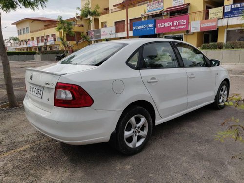 Used Skoda Rapid 2015 with good condition