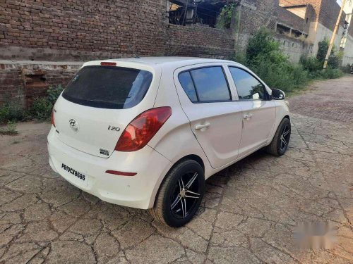 Hyundai i20 2012 MT for sale in Ludhiana 