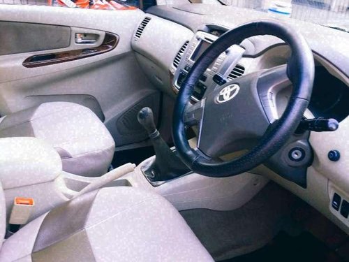 Used 2014 Toyota Innova MT for sale in Kolkata 