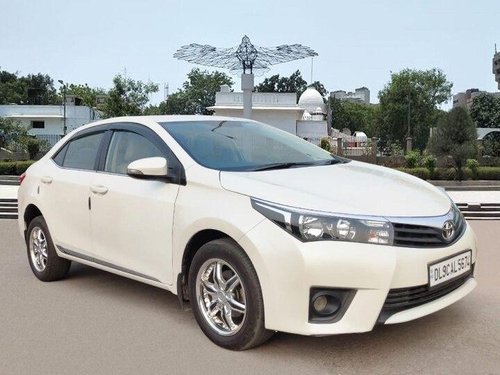 Toyota Corolla Altis 1.8 J 2016 MT for sale in New Delhi