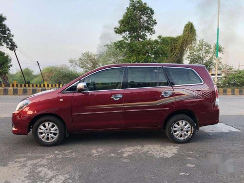 Used 2011 Toyota Innova MT for sale in Chandrapur 