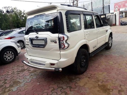 Used 2016 Mahindra Scorpio MT for sale in Jaipur 