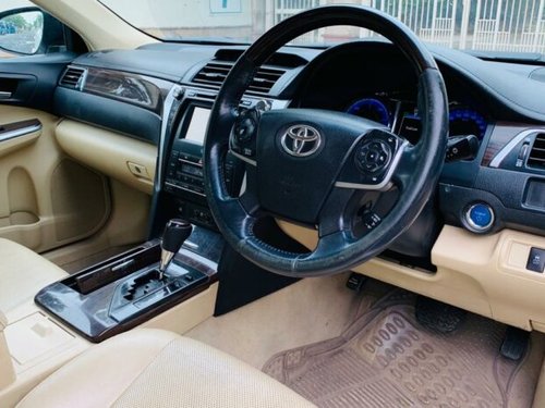 Secondhand 2016 Toyota Camry for sale in New Delhi 