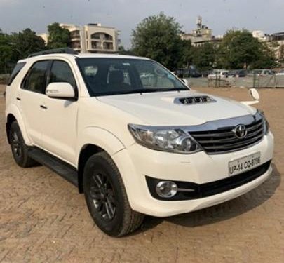 Used 2015 Toyota Fortuner MT for sale in New Delhi