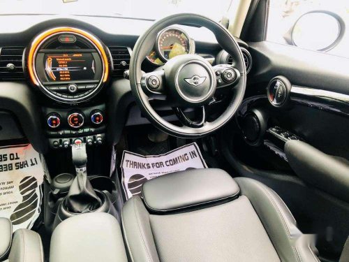 Mini Cooper D 5 Door, 2017, Diesel AT for sale in Vadodara 