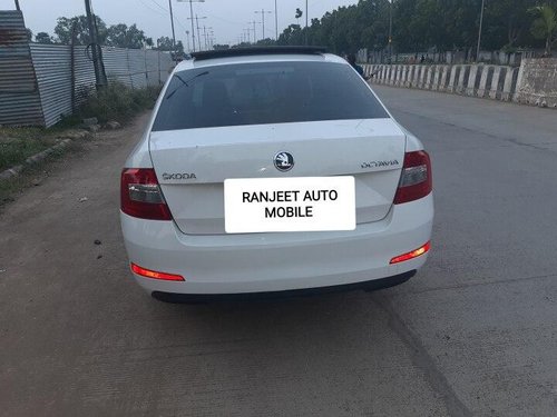 Used Skoda Octavia 2014 AT for sale in Indore 