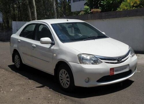 Used Toyota Platinum Etios 2013 MT for sale in Nashik 