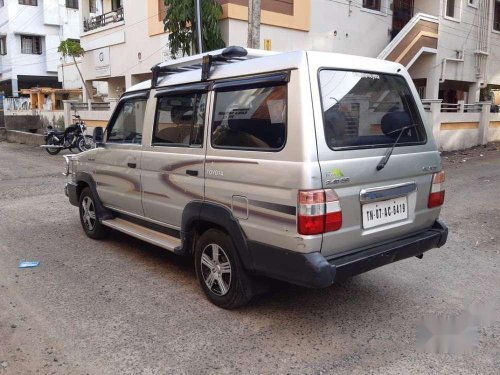 Toyota Qualis 2005 MT for sale in Chennai 