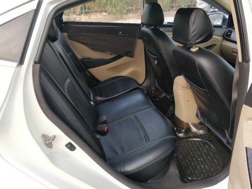 Used 2013 Hyundai Verna MT for sale in New Delhi 