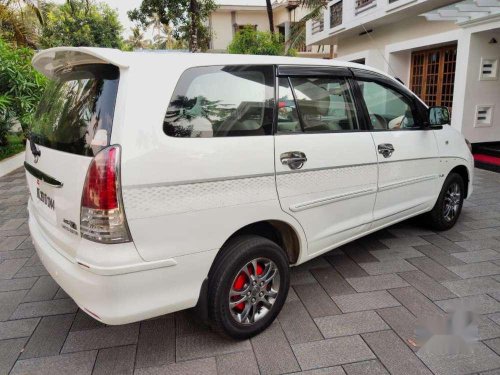 Used Toyota Innova 2011 MT for sale in Kochi 