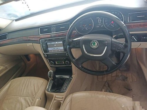 Used Skoda Superb 2010 AT for sale in Bhopal 