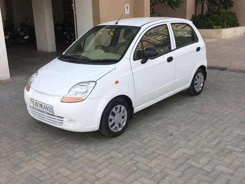 Chevrolet Spark LT 1.0, 2011, MT for sale in Ahmedabad 