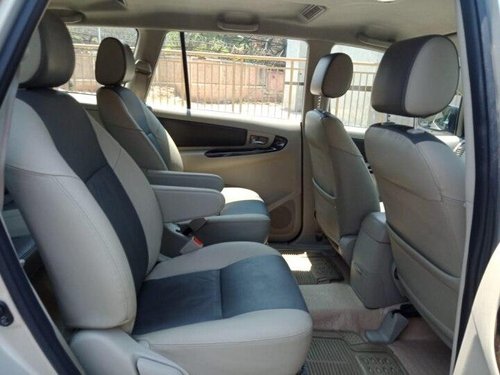 Toyota Innova 2.5 Z Diesel 7 Seater BS IV 2015 MT in Bangalore 