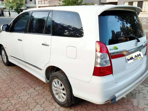 Toyota Innova 2.5 V 8 STR, 2014, Diesel MT for sale in Rajkot 