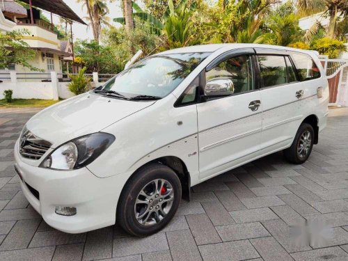 Used Toyota Innova 2011 MT for sale in Kochi 