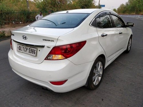Used 2013 Hyundai Verna MT for sale in New Delhi 