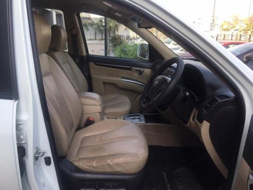 Used 2014 Hyundai Santa Fe 4WD AT for sale in Ahmedabad 