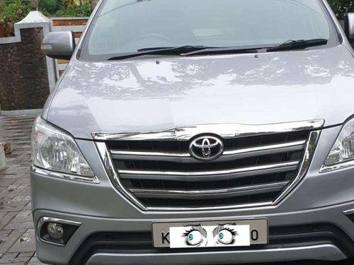 Toyota Innova 2.5 ZX BS IV 7 STR, 2015, Diesel MT in Mavelikkara 