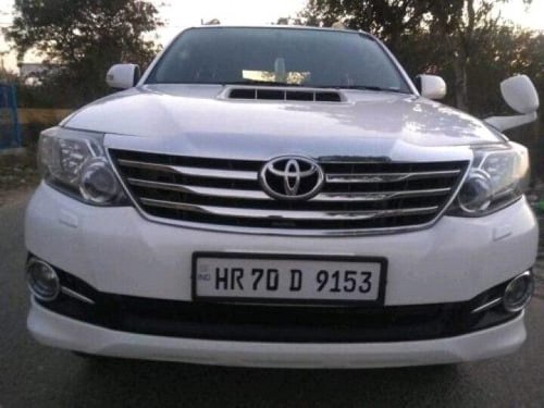 Used 2015 Toyota Fortuner 4x2 AT in New Delhi 