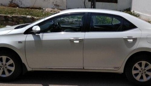 Used 2016 Toyota Corolla Altis MT for sale in Jaipur 