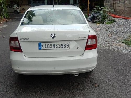 Used Skoda Rapid 2015 AT for sale in Bangalore 