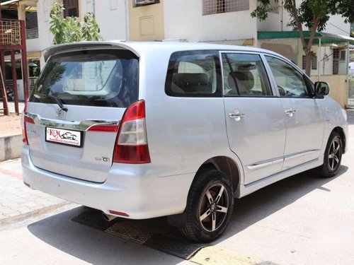 Toyota Innova 2.0 G 8 STR BS-IV, 2014, MT in Ahmedabad 