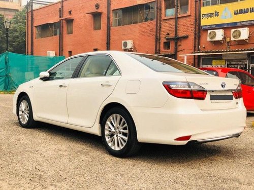 Used Toyota Camry 2015 AT for sale in New Delhi 