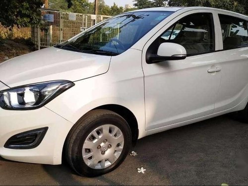 Hyundai I20 Magna 1.4 CRDI 6 Speed, 2014, Diesel MT in Rajkot 