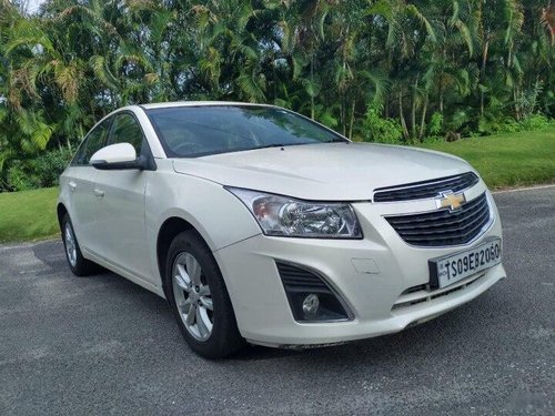 Used Chevrolet Cruze LT 2014 MT for sale in Hyderabad 