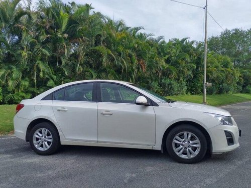 Used Chevrolet Cruze LT 2014 MT for sale in Hyderabad 