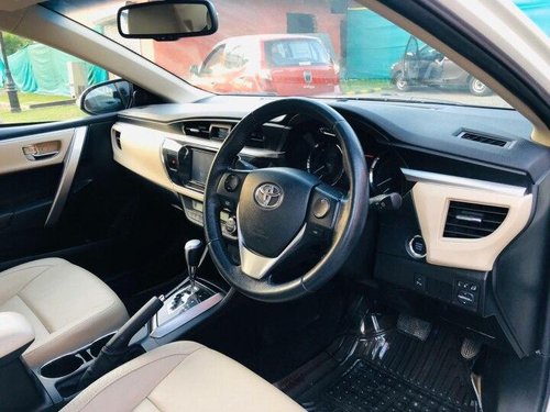 Used Toyota Corolla Altis 2016 AT for sale in New Delhi 