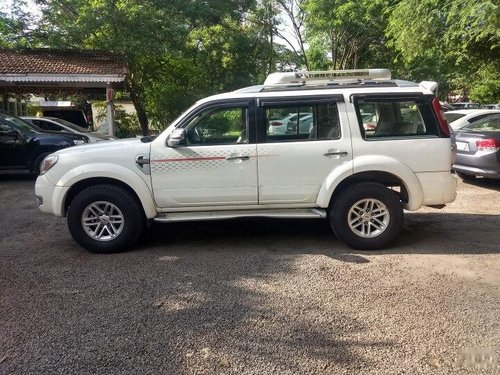 2011 Ford Endeavour 3.0L 4X2 AT for sale in Pune