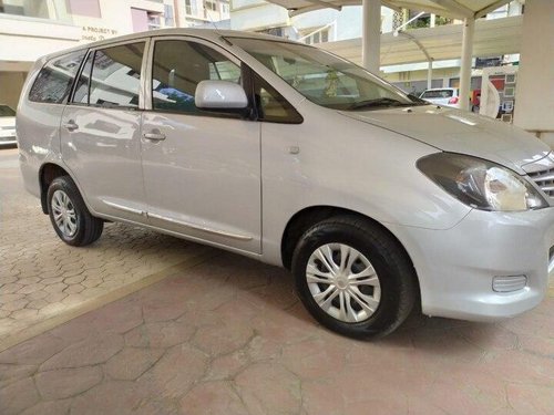 2011 Toyota Innova 2.5 G (Diesel) 7 Seater MT in Nagpur