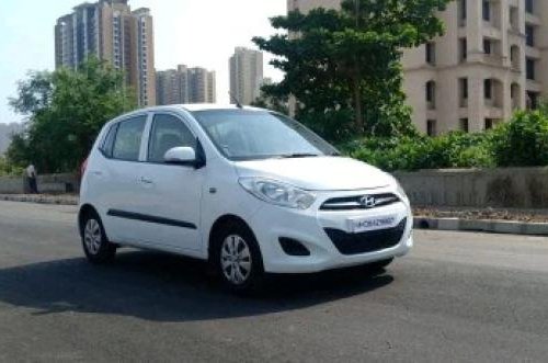 Hyundai i10 Magna 2012 MT for sale in Thane