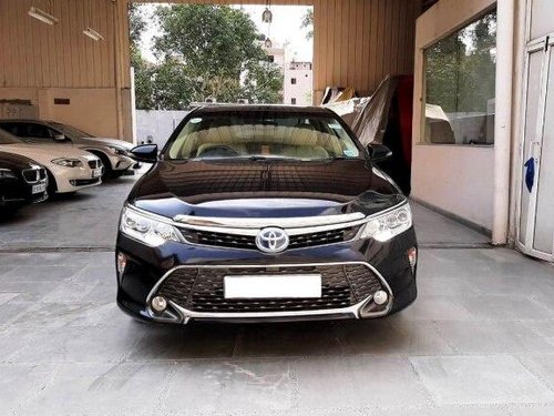 Used Toyota Camry 2015 AT for sale in New Delhi