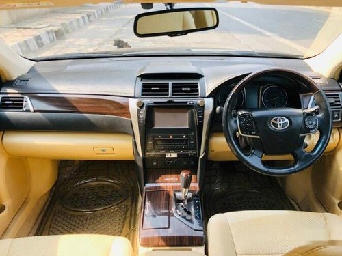Toyota Camry 2015 AT for sale in New Delhi