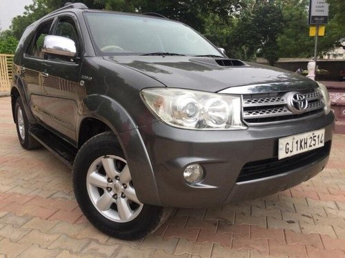 Toyota Fortuner 3.0 Diesel 2011 MT for sale in Ahmedabad