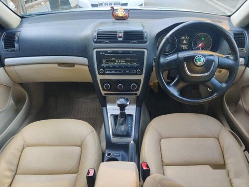 2009 Skoda Laura Elegance 2.0 TDI CR AT in Mumbai