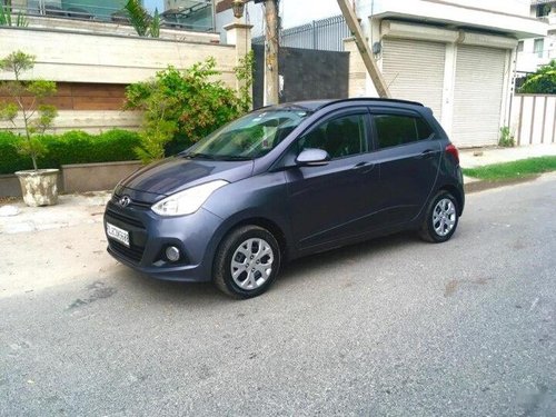 Used Hyundai i10 Sportz 2015 MT for sale in New Delhi