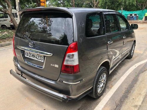 2010 Toyota Innova 2004-2011 MT for sale in Bangalore