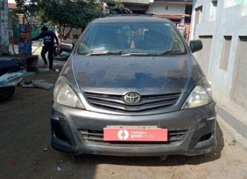 2010 Toyota Innova 2004-2011 MT for sale in Lucknow