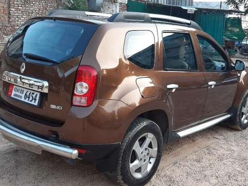 Renault Duster 110 PS RxZ AWD, 2013, Diesel MT in Ahmedabad