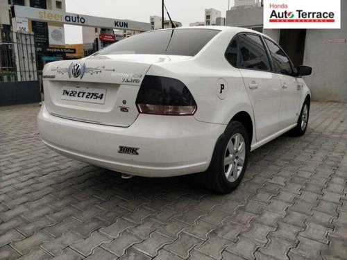 Volkswagen Vento Petrol Highline 2011 MT for sale in Chennai