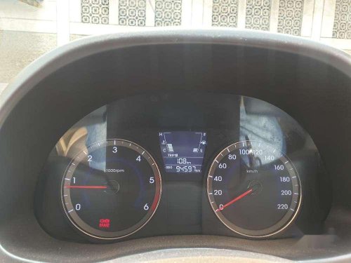 Hyundai Verna Fluidic 1.6 CRDi SX, 2014, Diesel MT in Surat