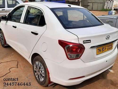 Hyundai Xcent Base 1.1 CRDi, 2017, Diesel MT in Chennai