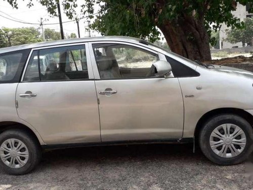 Used 2005 Toyota Innova 2.5 E MT for sale in Ludhiana