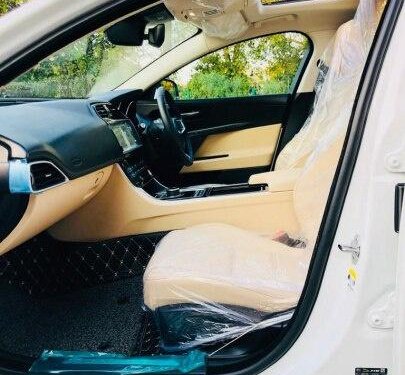 Used 2019 Jaguar XE 2.0L Diesel Prestige AT for sale in New Delhi
